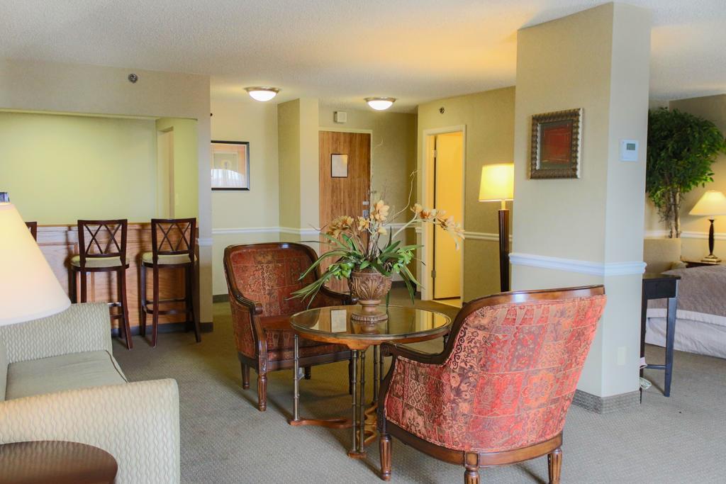 Ramada Plaza by Wyndham Atlanta Airport Otel College Park Dış mekan fotoğraf